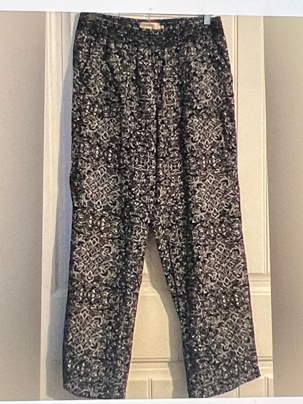 Sonoma Linen blend pull on
Pants pockets